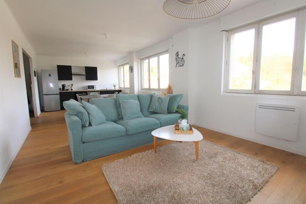 Joli Appartement Au Calme Lay-Saint-Christophe Bagian luar foto