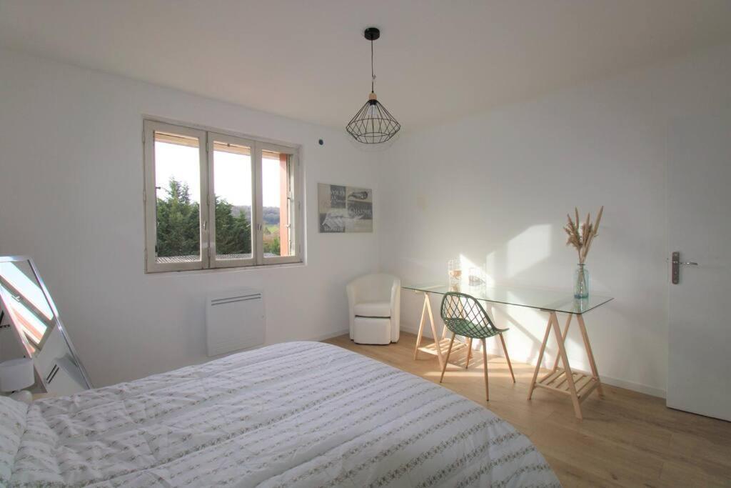 Joli Appartement Au Calme Lay-Saint-Christophe Bagian luar foto
